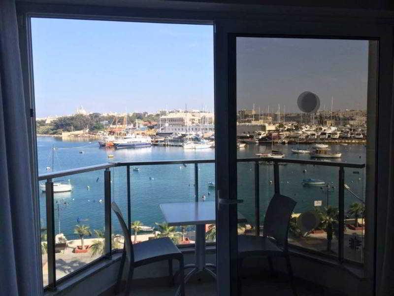Strand Suites By Neu Collective Gzira ภายนอก รูปภาพ